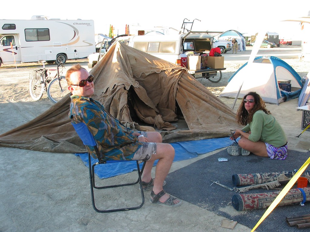 2004: BurningMan: Droopy Tent